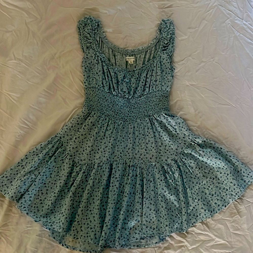 Short dress